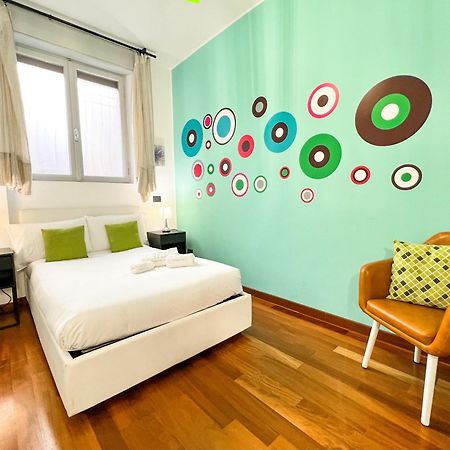 Unique House - 3 Bedrooms & 2 Bathrooms With 4 Beds - 100 Meters To The Metro A Rom Exterior foto